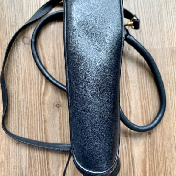 Vintage Etienne Aigner Bag - Picture 9 of 12